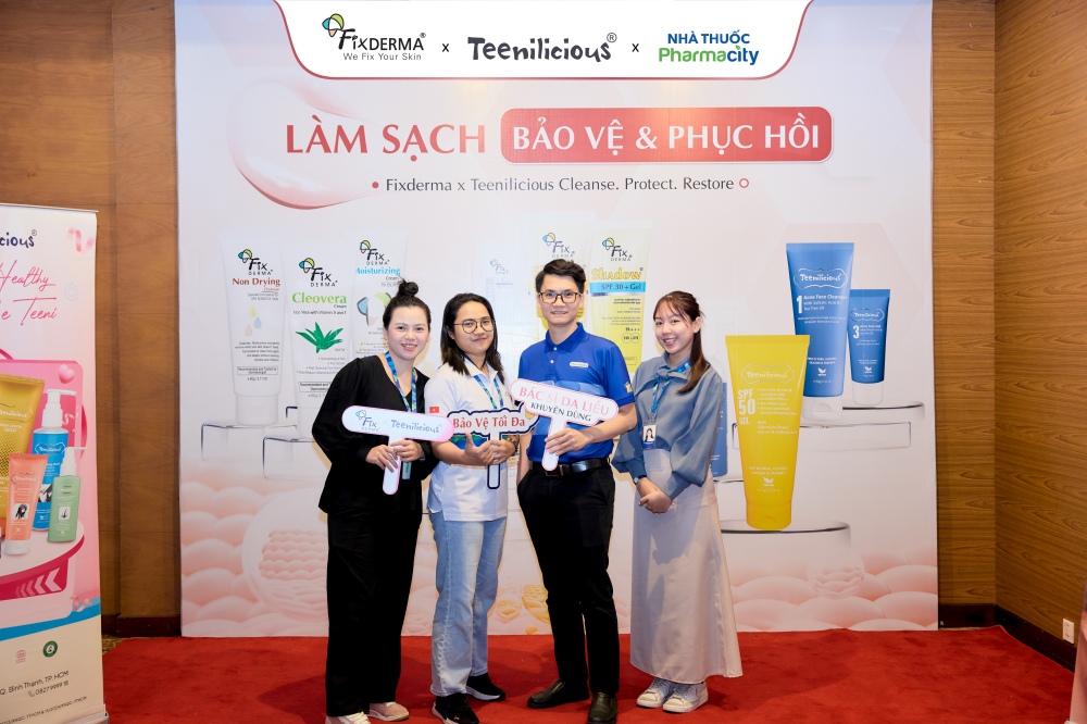 Fixderma giới thiệu kiến thức sản phẩm cho dược sĩ hệ thống nhà thuốc Pharmacity