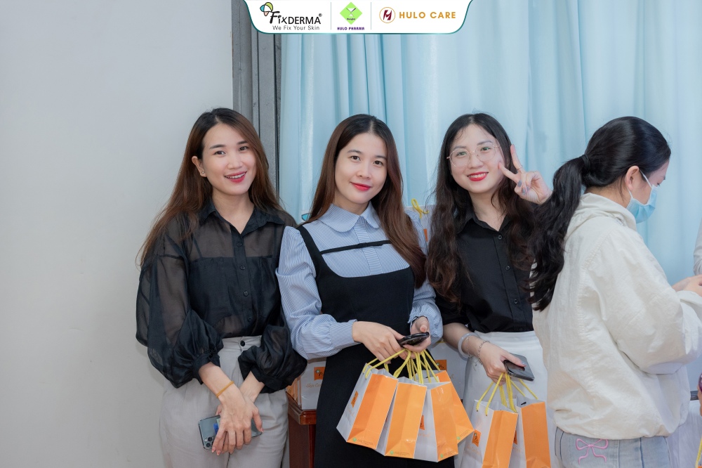 HULO PHARMA CÙNG NHÃN HÀNG FIXDERMA ĐỒNG HÀNH CÙNG CHƯƠNG TRÌNH KỶ NIỆM 95 NĂM THÀNH LẬP HỘI LIÊN HIỆP PHỤ NỮ VIỆT NAM