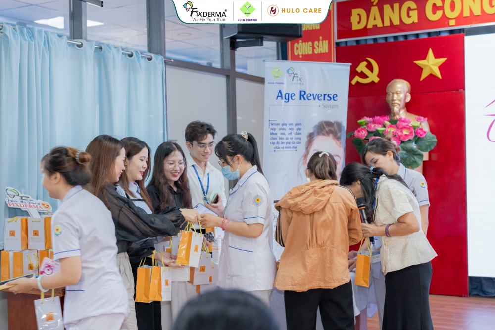 HULO PHARMA CÙNG NHÃN HÀNG FIXDERMA ĐỒNG HÀNH CÙNG CHƯƠNG TRÌNH KỶ NIỆM 95 NĂM THÀNH LẬP HỘI LIÊN HIỆP PHỤ NỮ VIỆT NAM