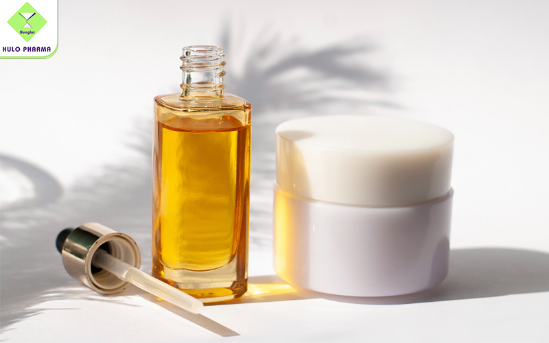 Mỹ phẩm bị tách nước có thể do để dưới ánh nắng trực tiếp