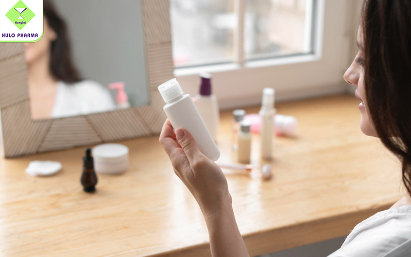 Thường xuyên kiểm tra hạn dùng khi dùng mỹ phẩm